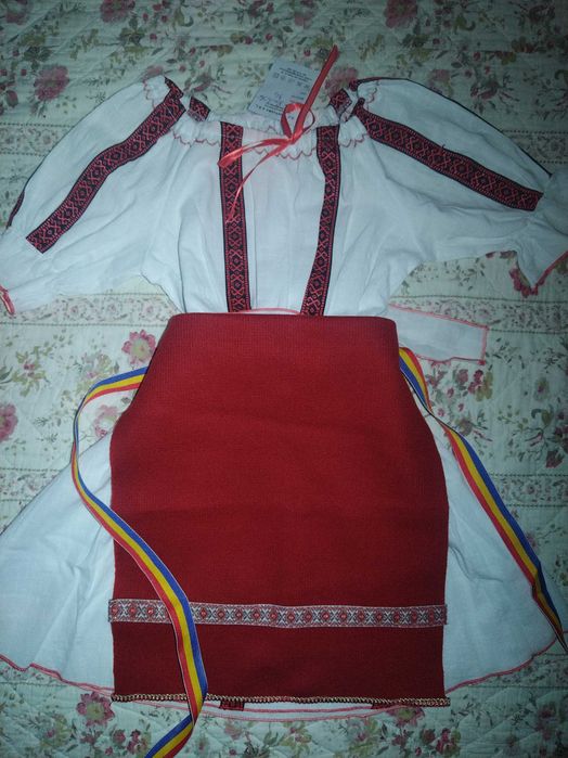 Costume populare pentru fete 1-14 ani