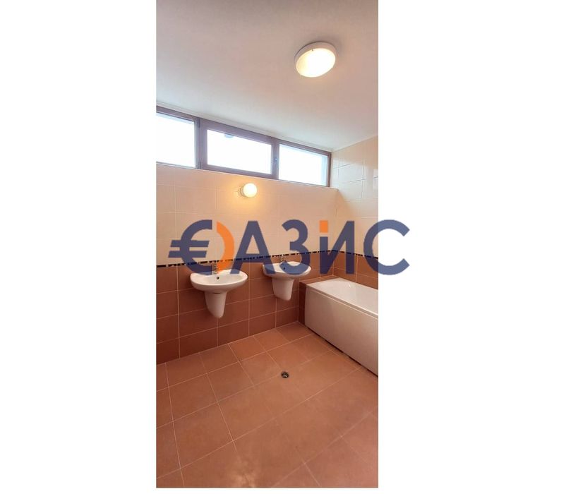 Продава се Тристаен апартамент в Свети Влас - 143 кв.м за 661 €/кв.м - Снимка #10