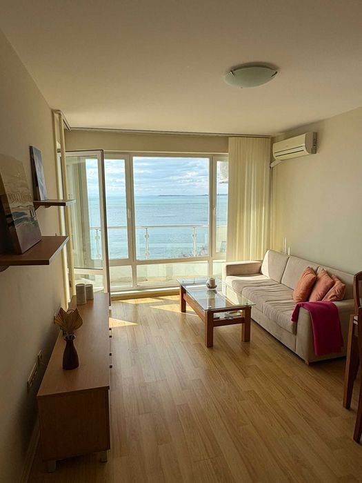 Продава се Двустаен апартамент в Свети Влас - 67 кв.м за 8906 €/кв.м - Снимка #3
