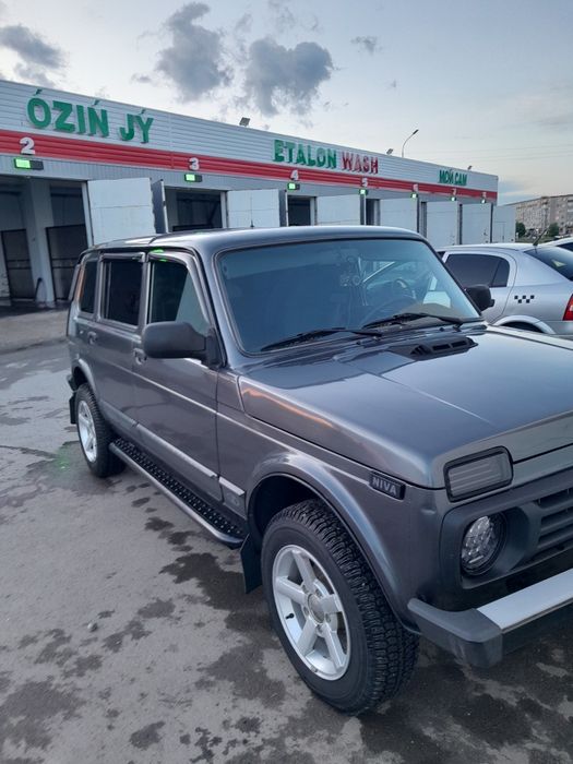 Продам ниву в хорошем состояние