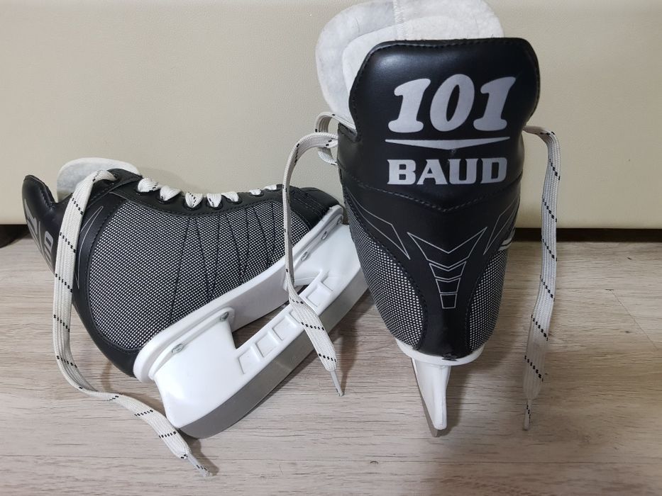 Продам коньки для мальчика