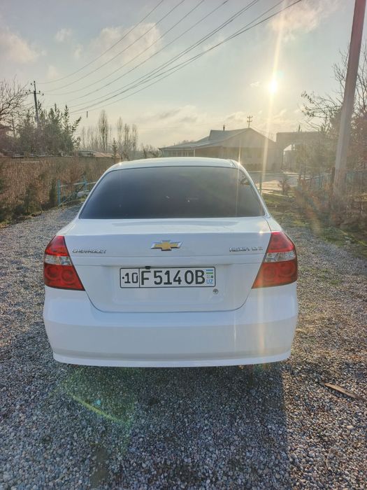 Nexia 3 avtamat arendaga beriladi