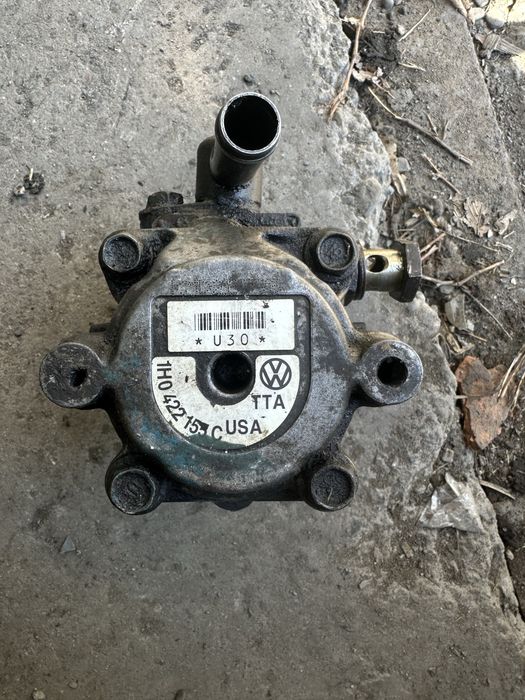 Продам гур насос гольф 3 ОРИГИНАЛ