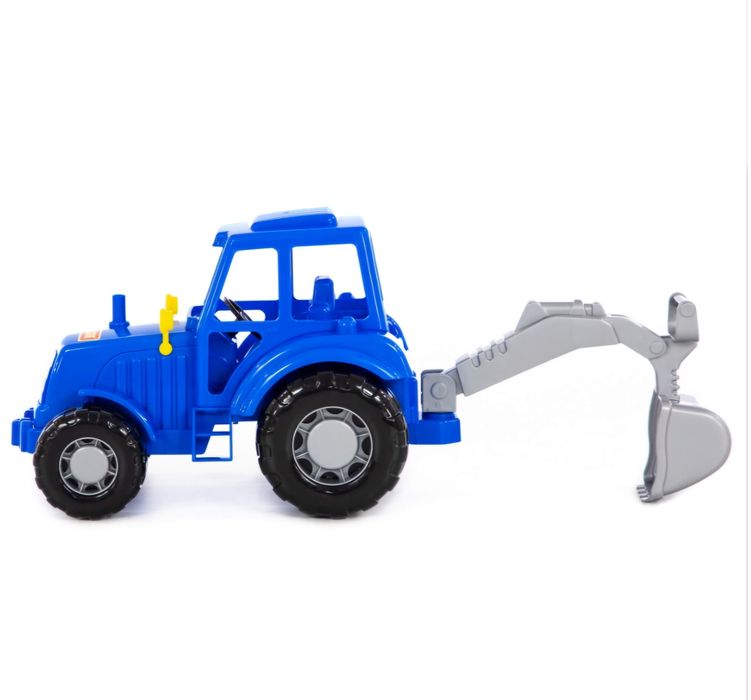 Синий трактор с лопатой.
