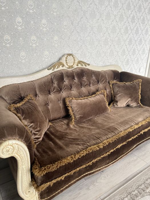 Диван и 2 кресла