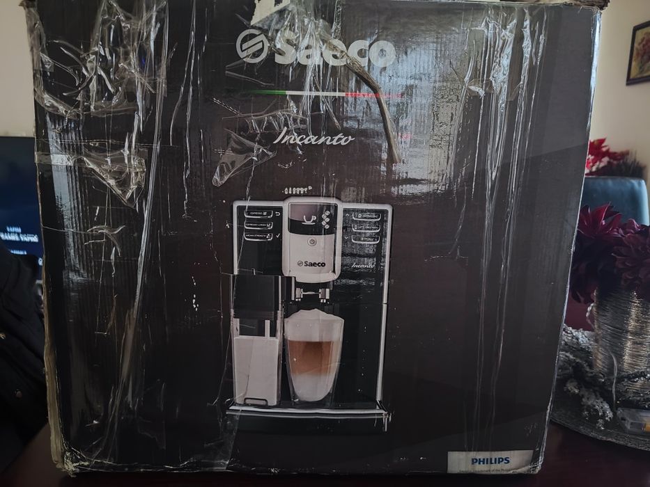 Кафеавтомат-Saeco Incanto-8916