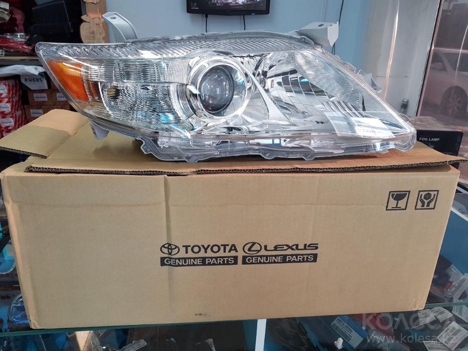 Бампер Toyota Camry 40 Камри 40