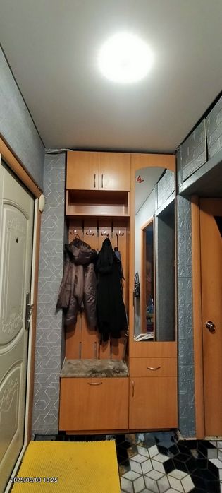 Продам 2 комнатную квартиру