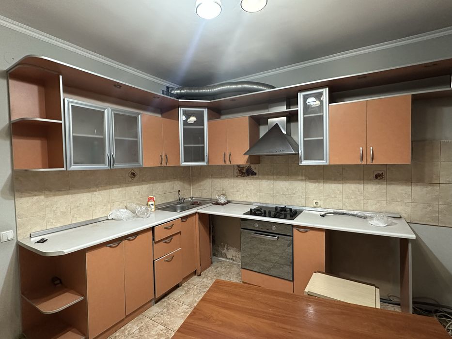 Кухонный гарнитур