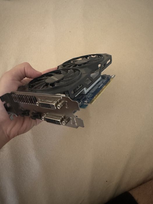 Placa video GTX750 TI 2GB