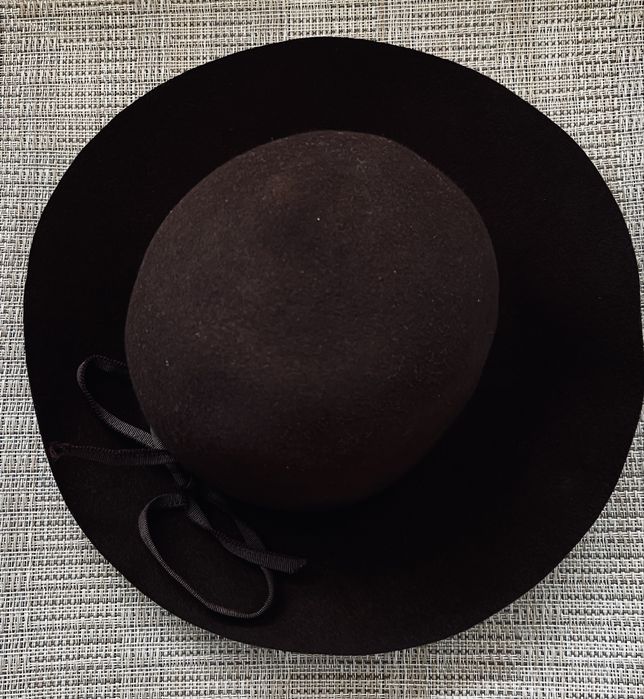 Дамска вълнена шапка Ass Qualität - немско качество