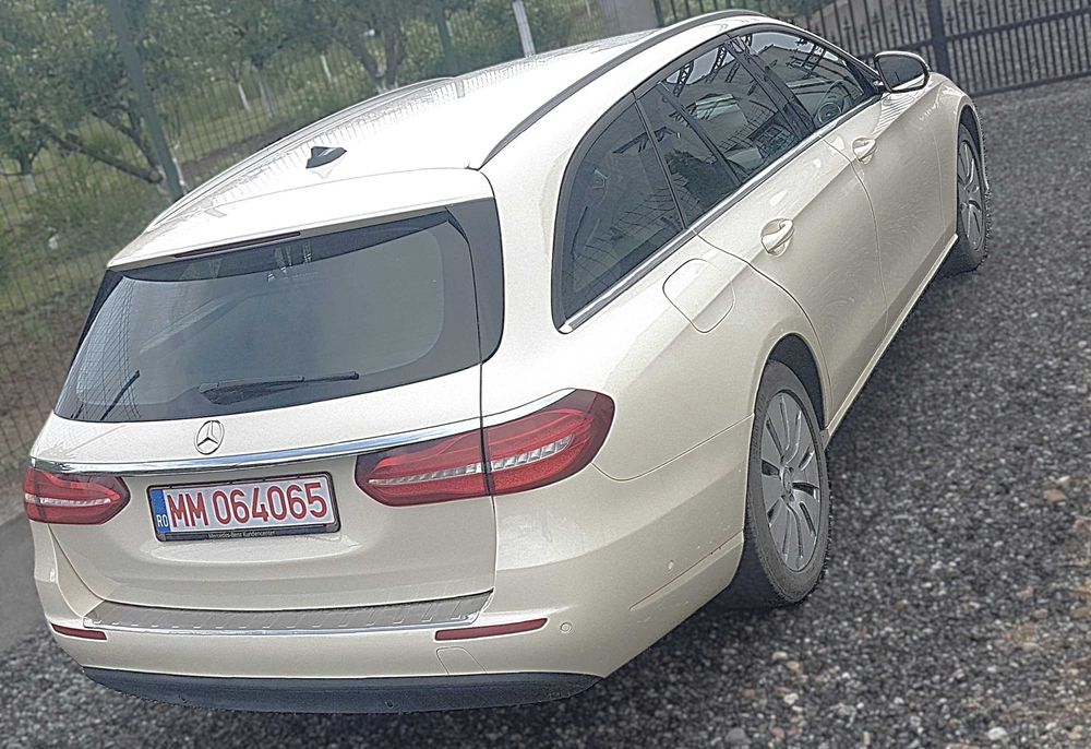 Mercedes-Benz E200, 9G-Tronic din 2017 (Euro6)