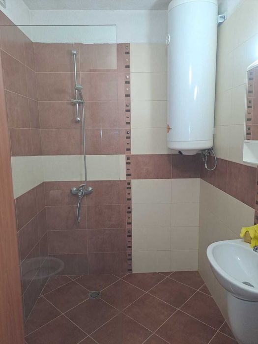 Дава се под наем Двустаен апартамент в София, Център - 75 кв.м за 600 € - Снимка #3