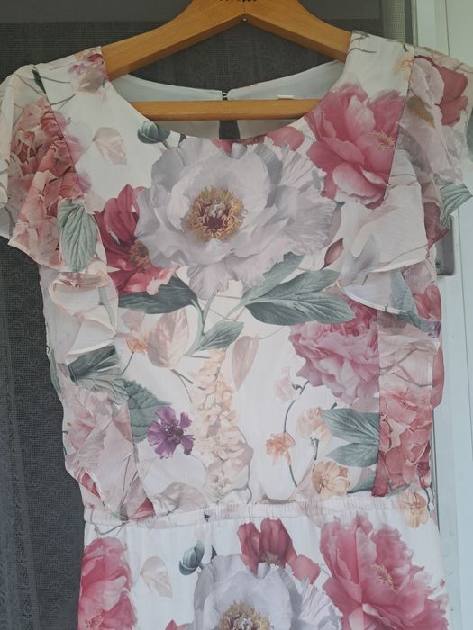 Superbă rochie damă de ocazie H&M(44), Nou!
