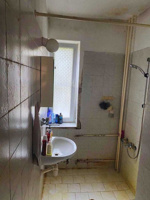 Дава се под наем Двустаен апартамент в София, Лагера - 65 кв.м за 443.7 € - Снимка #2