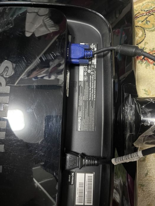 Монитор Philips 22 диагональ