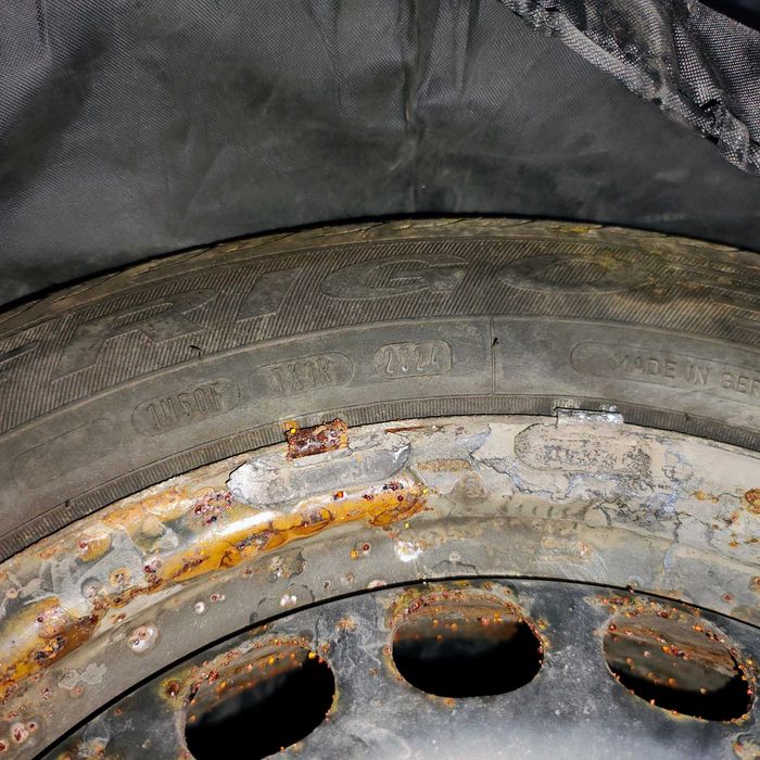 Гуми с джанти 16"