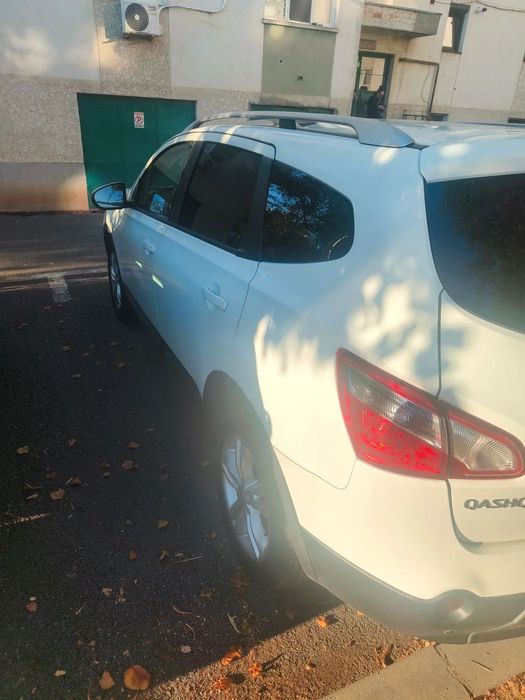 Nissan Qashqai 2013 diesel, 6.304 € — imagine 4