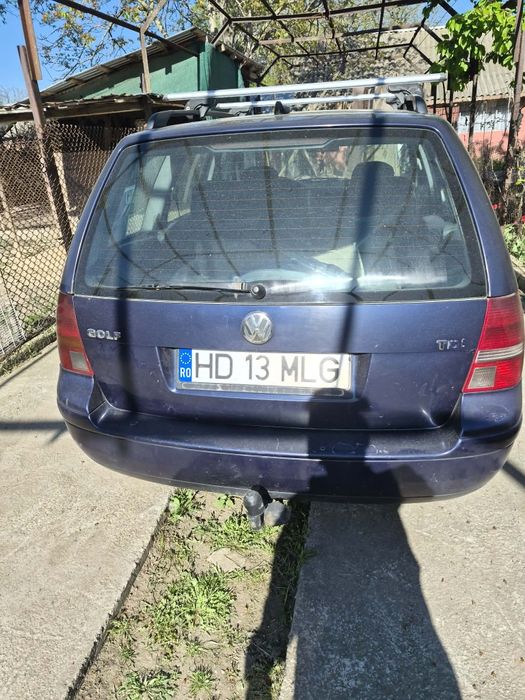 Vănd Golf 4, an 2001