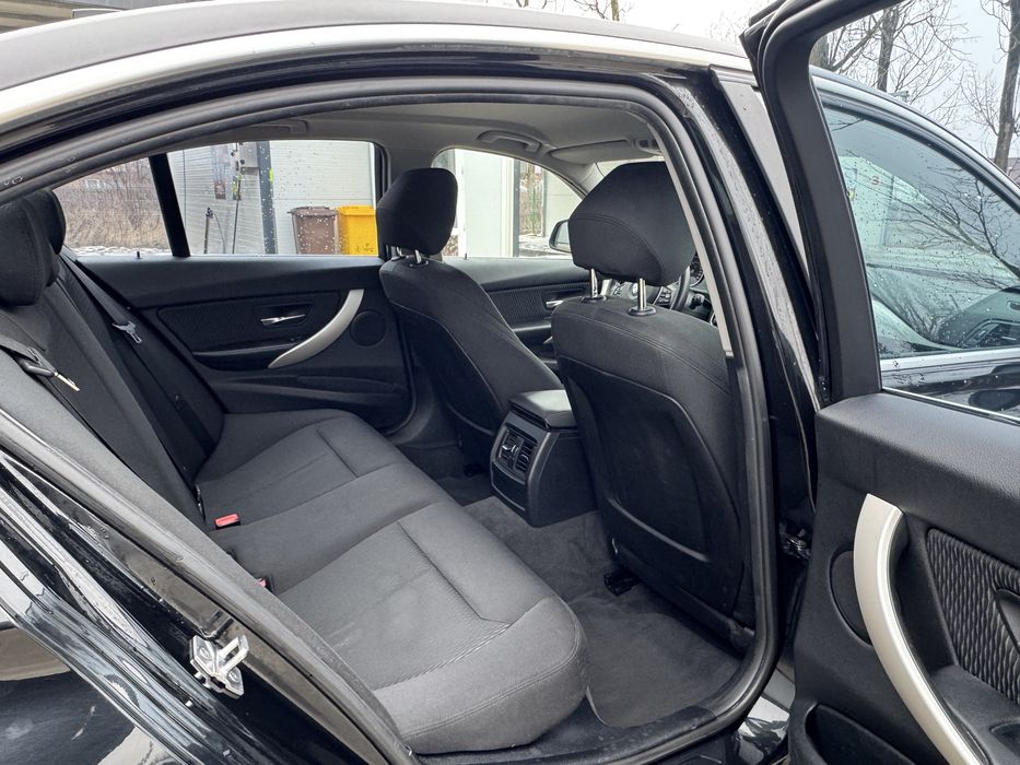 Bmw 2016 Automat/bi xenon/navi mare/scaune sport/euro 6/rate/garantie