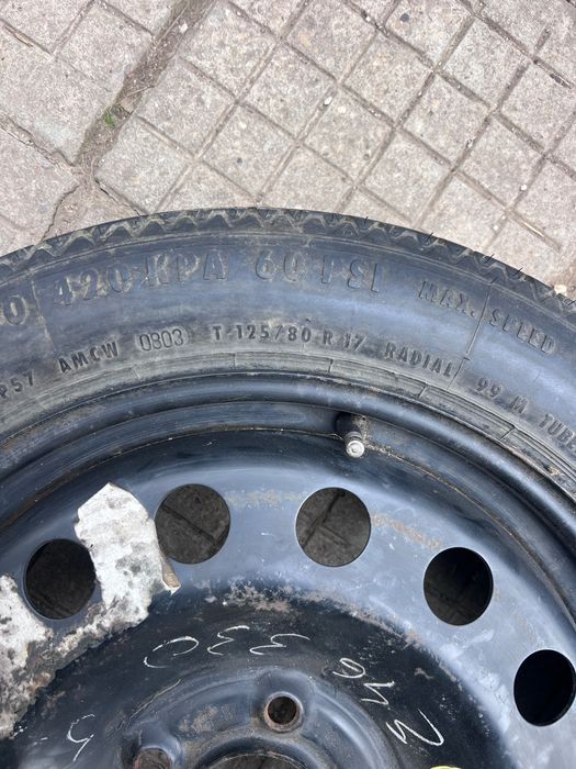 ОРИГИНАЛНА бмв е46 резервна патерица гума 5х120 17 инча / цола BMW 330