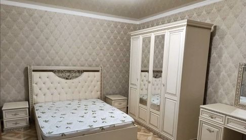 Срочно продается спальный гарнитур “Берта”