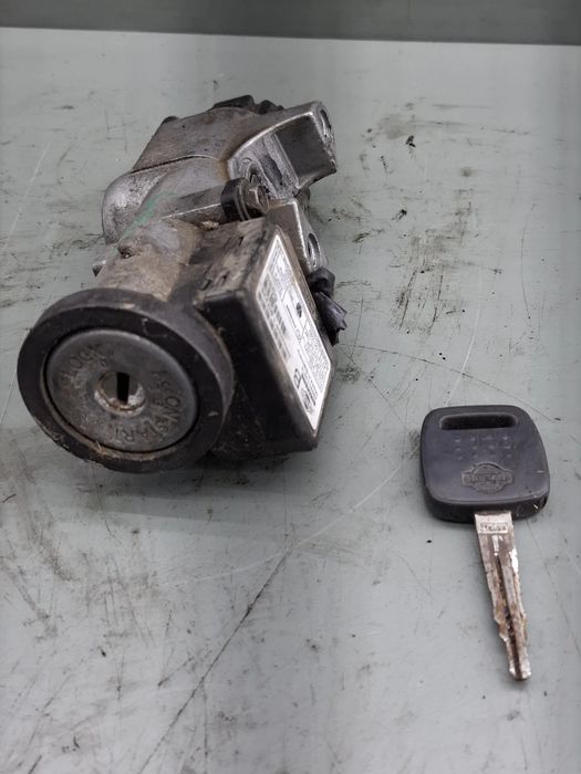 Contact cu cheie 28590 C9918 Nissan Almera 2002 1.5 MT (98 hp)