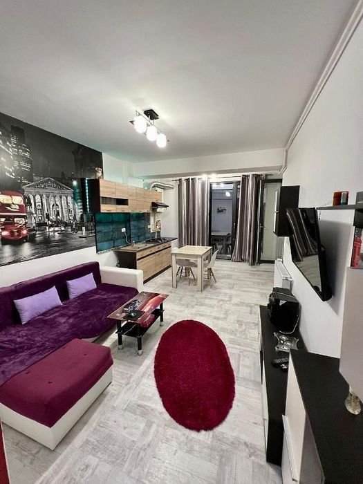 Închiriez apartament termen lung