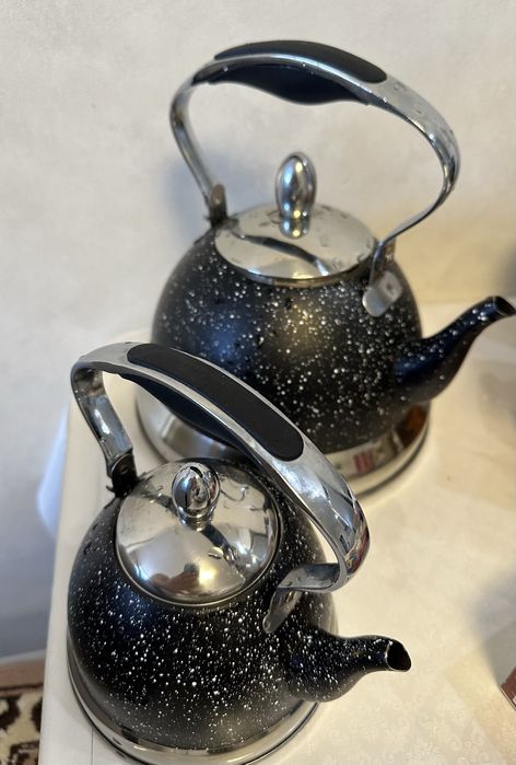 Набор чайников  б/у