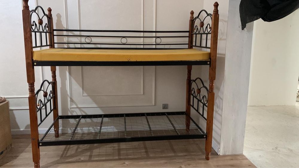 Продам 2-х ярусную кровать