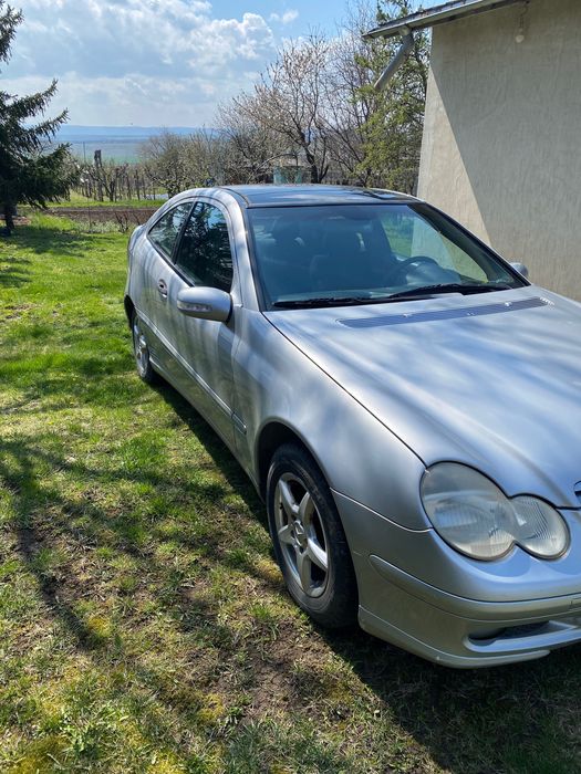 MERCEDES-BENZ CLA 2002 — imagine 2