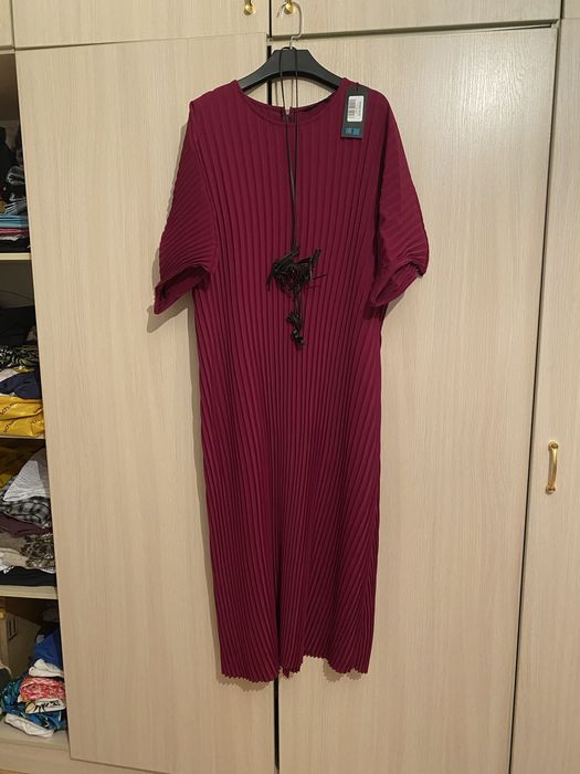 Продам женское платье