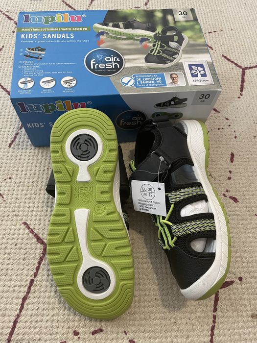 Нови детски сандали