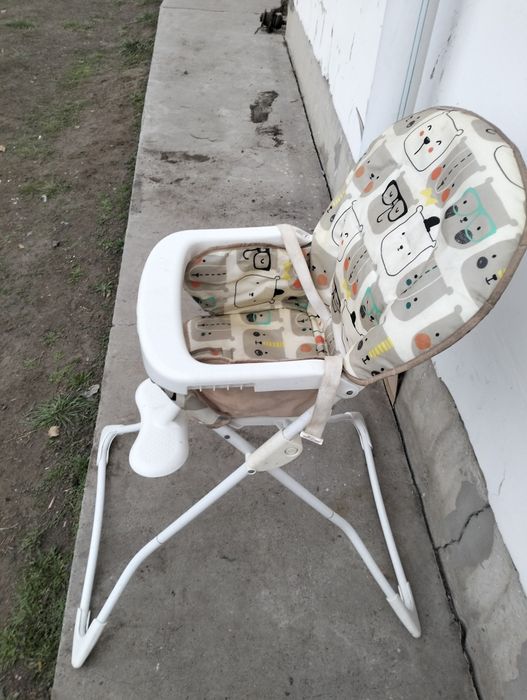 Продам детский стол