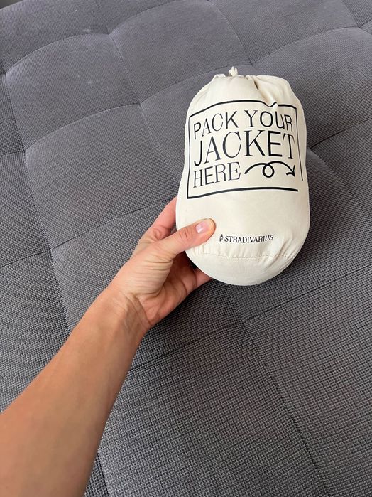 Vestă stradivarius mărimea M bej