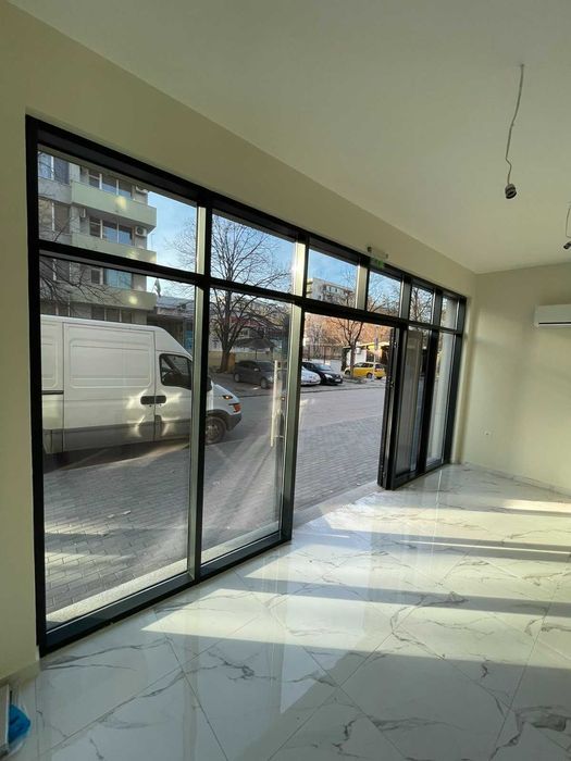 Дава се под наем Магазин в Пловдив, Тракия - 50 кв.м за 663 € - Снимка #3