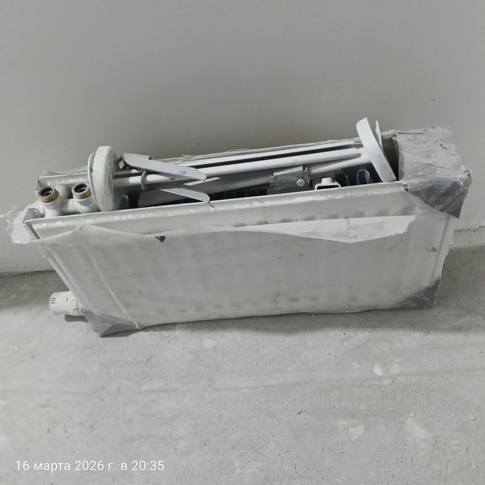 Продам три радиатора отопления