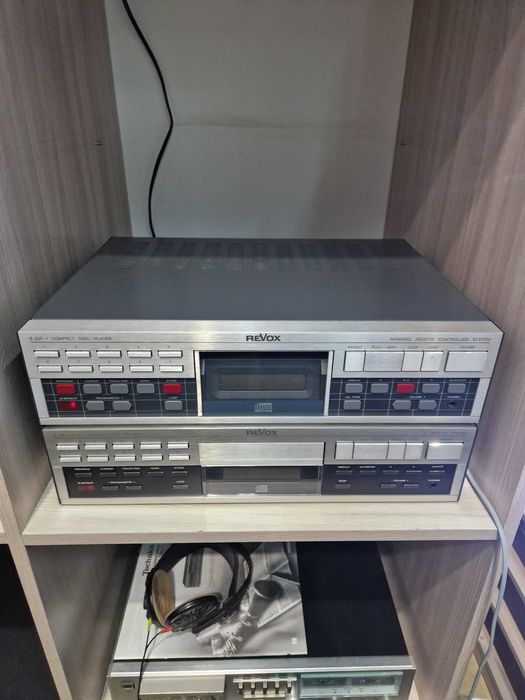 CD проигрыватель Revox 226