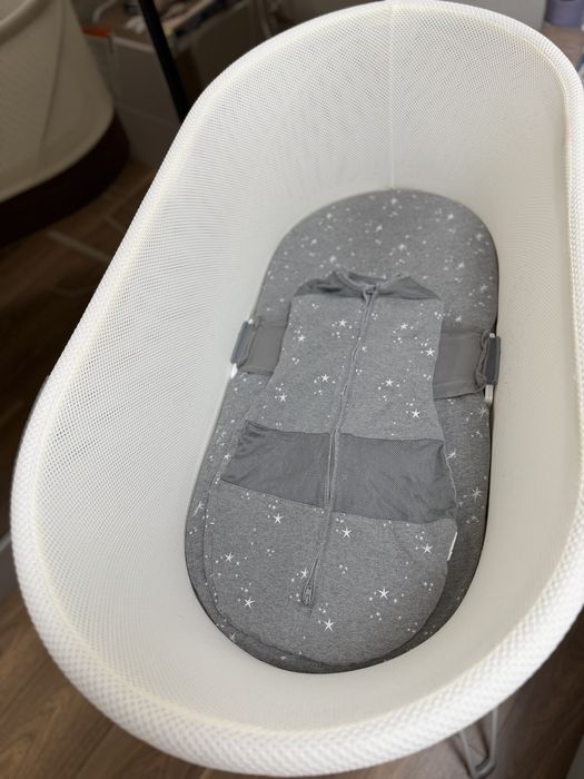 SNOO Smart Sleeper folosit doar 4 luni stare foarte buna