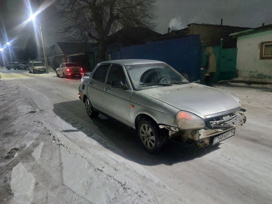 Продам по запчастям приору