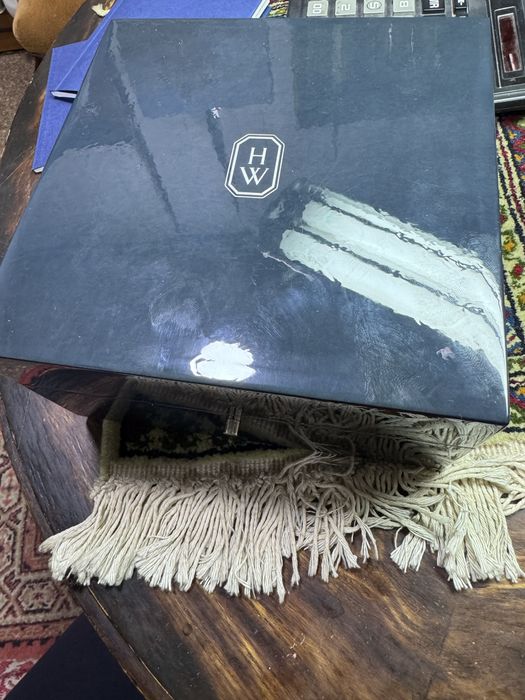 HARRY WINSTON Premier золото