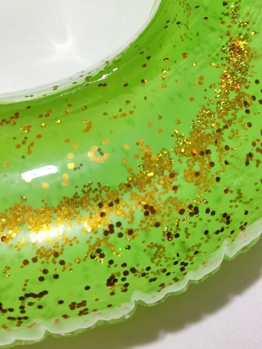 Яркие надувные круги с блестками, 80 см