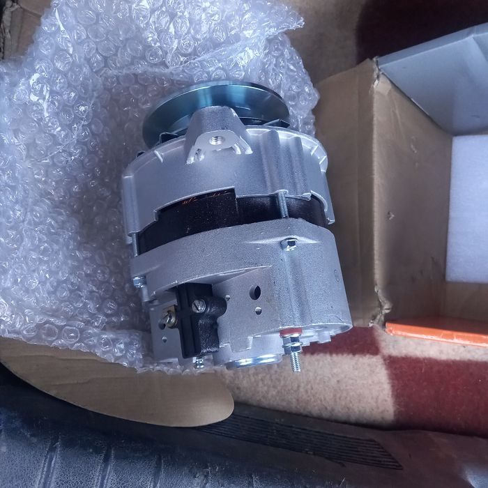 Генератор 14в,подходять Зил,Газ