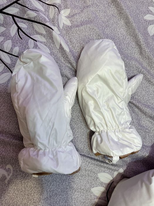 Продам зимний пуховик на девочку