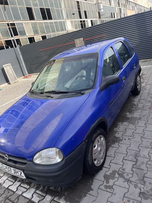 Vand opel corsa in stare de functionare