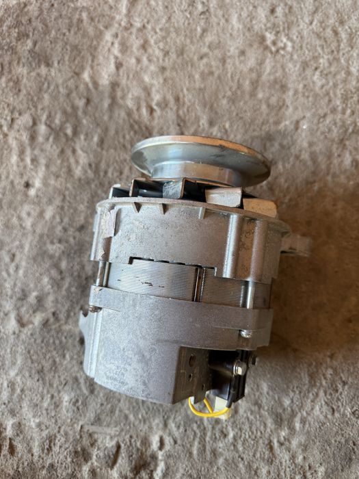 Продам запчасти зил