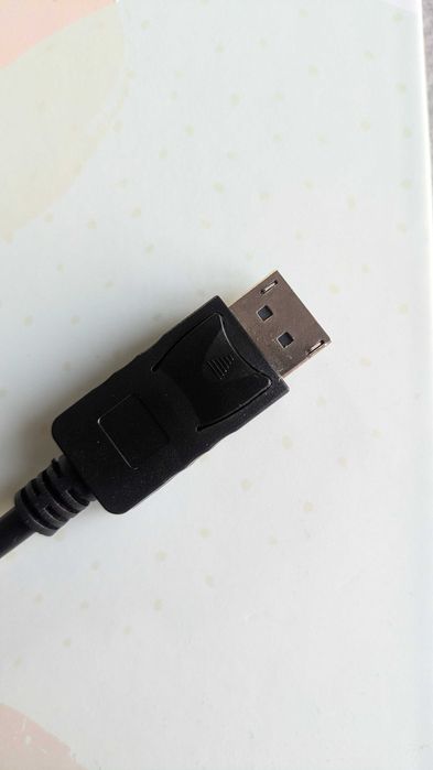 Кабел DisplayPort -> DisplayPort от монитор Dell