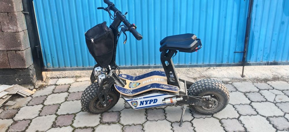 Электросамокат Velocifero MAD 2000W