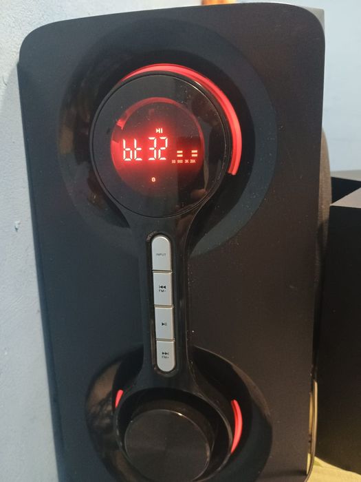 Vand boxa 5.1serioux