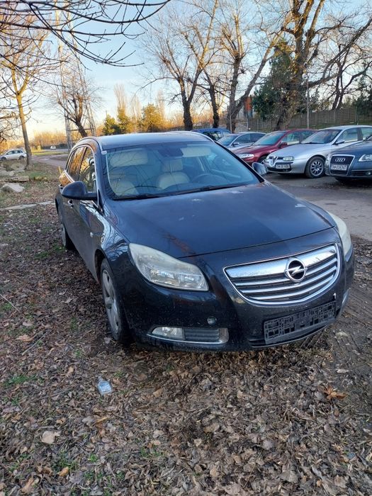 Aripa stanga sau dreapta fata opel insignia an 2010